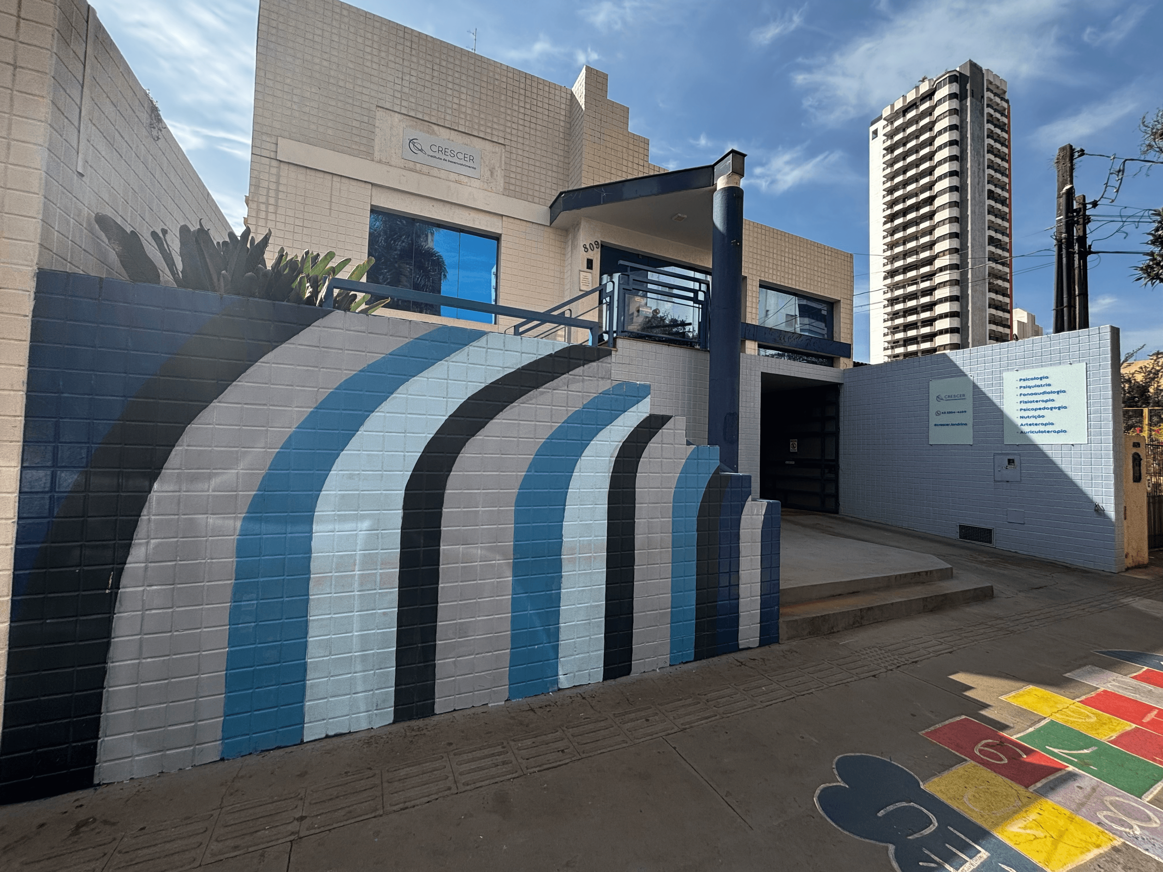 Recepção acolhedora do Instituto Crescer em Londrina